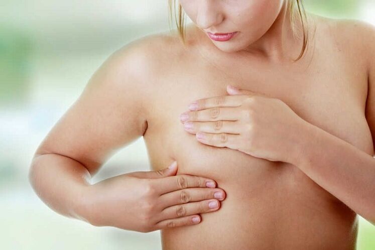vyšetření prsou po augmentační operaci